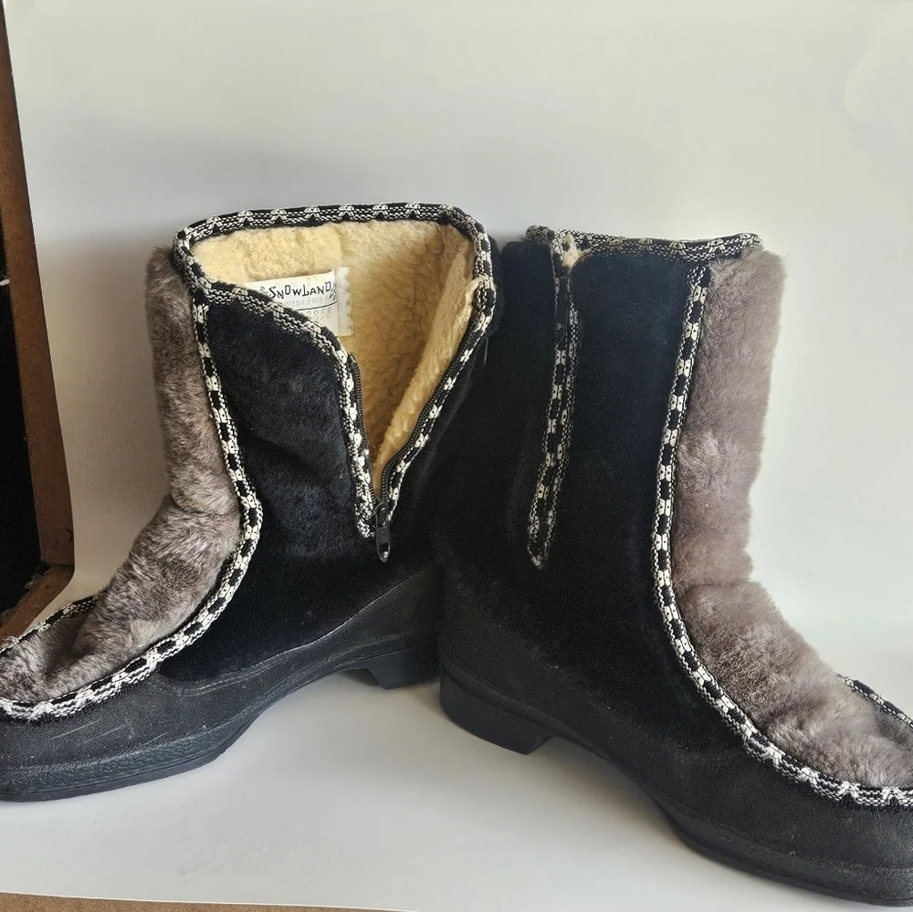 Snowland Sherpa lined Boots Size 7 Amazing Used Condition